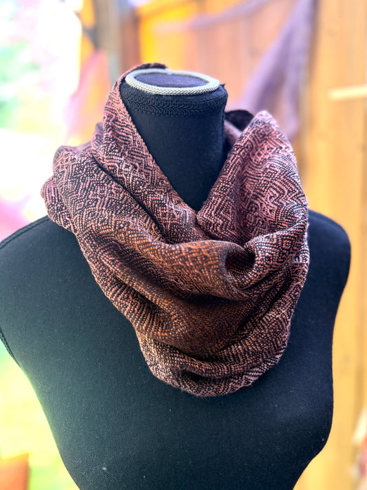 Silk cowl - black weft