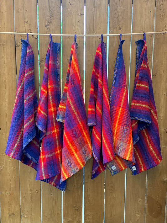 Bright zingers Tea Towels